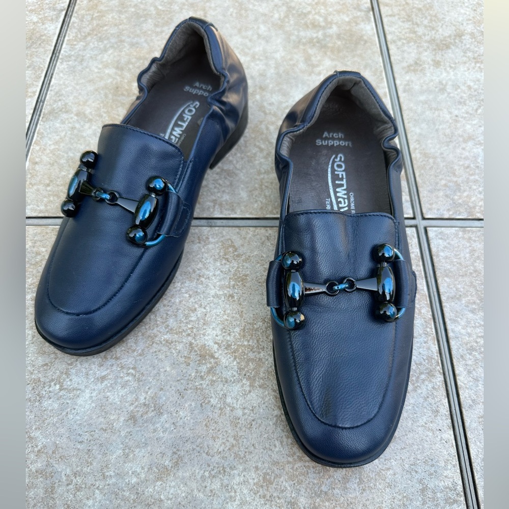 Softwaves Navy Leather Loafer - image 1